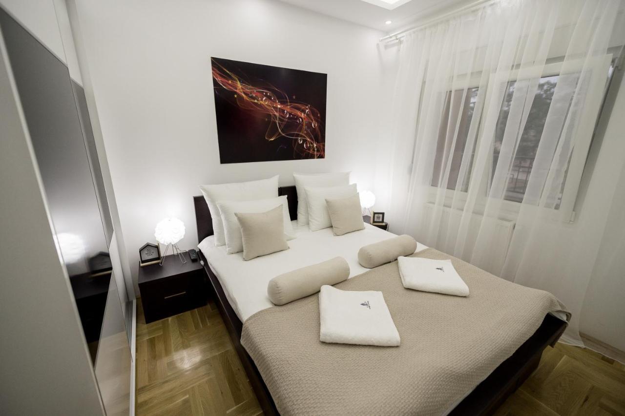 Centar Lux Appartement Arandelovac Buitenkant foto